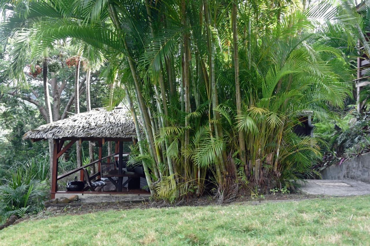 Domaine Karaibes Villa Deshaies Exterior photo